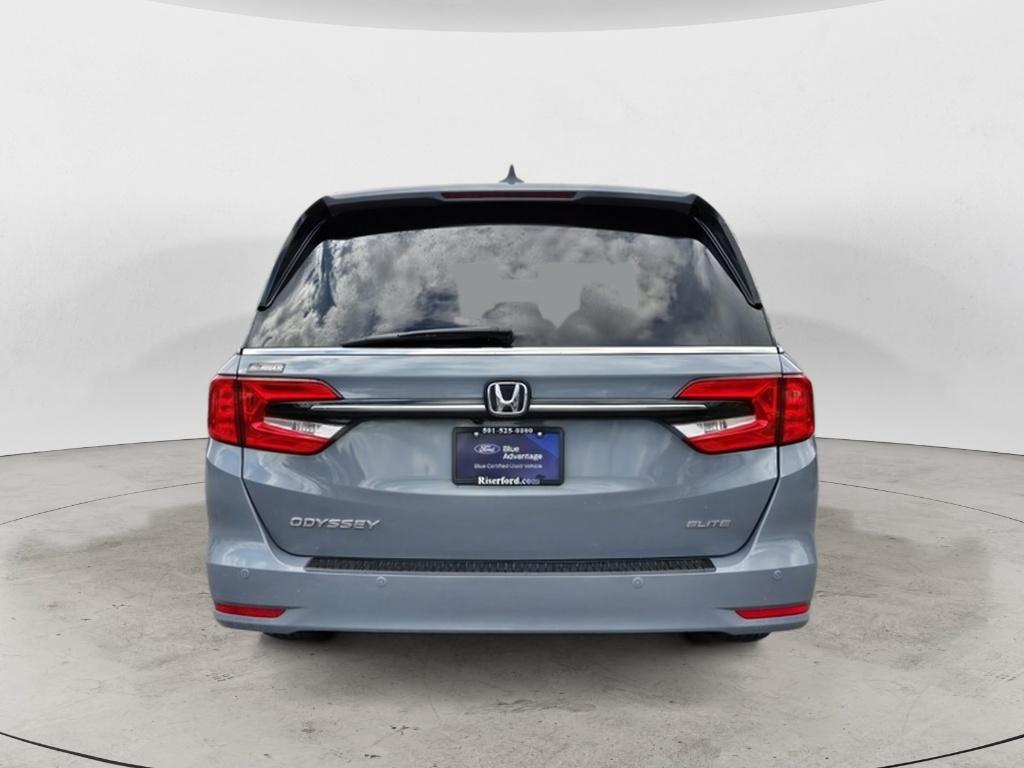 Certified 2023 Honda Odyssey Elite Passenger Van