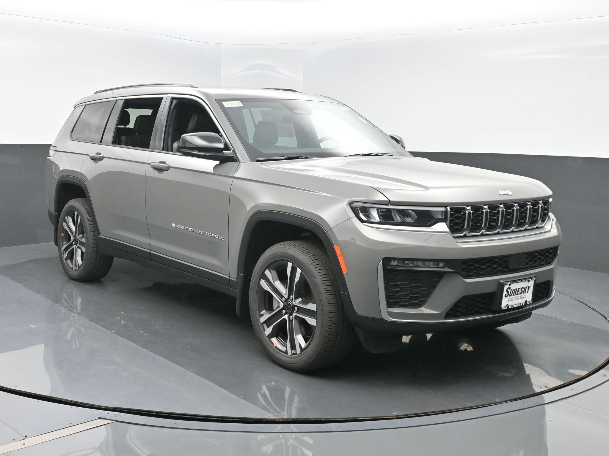 2027 Jeep Grand Cherokee L