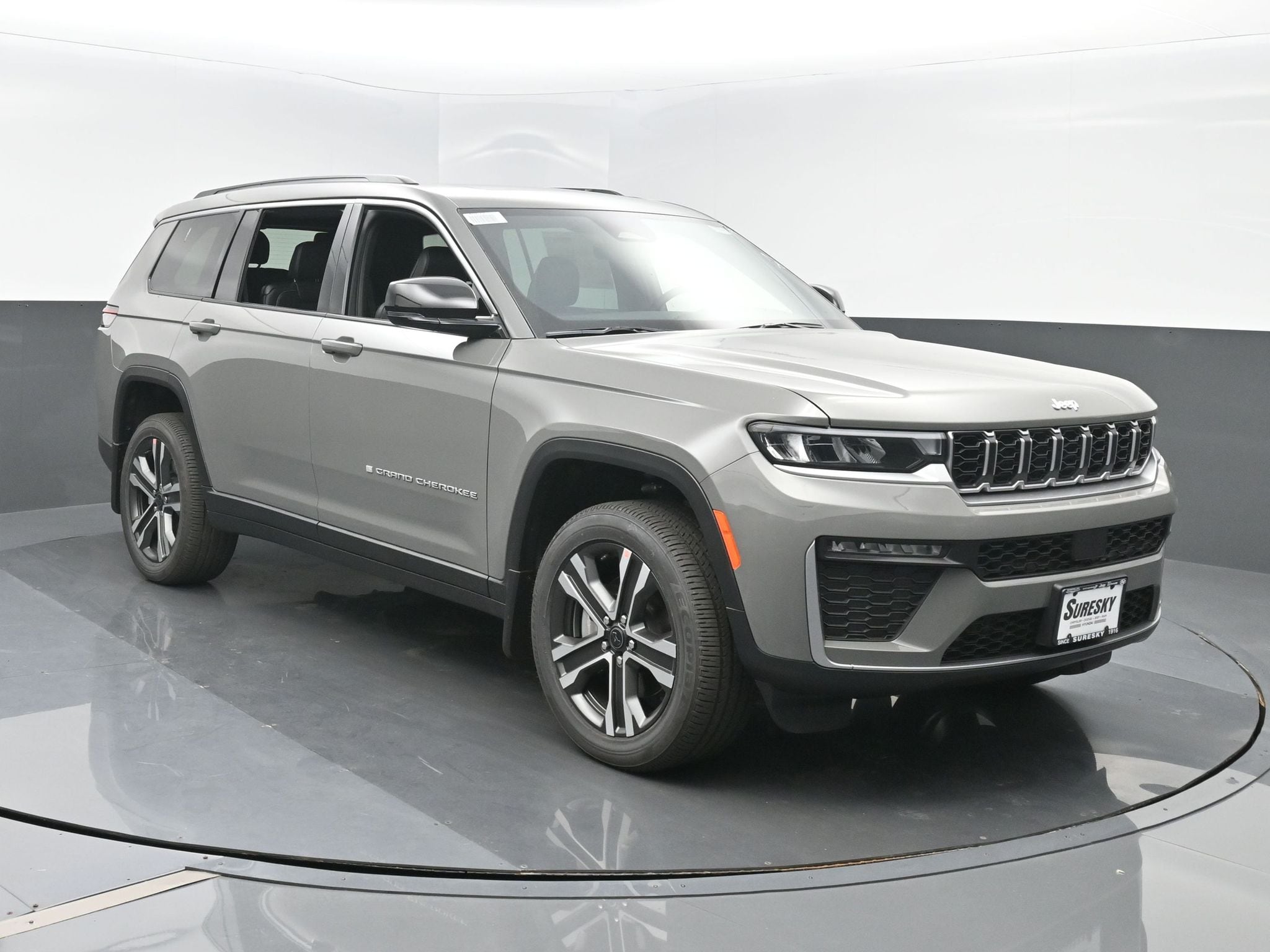 2027 Jeep Grand Cherokee L