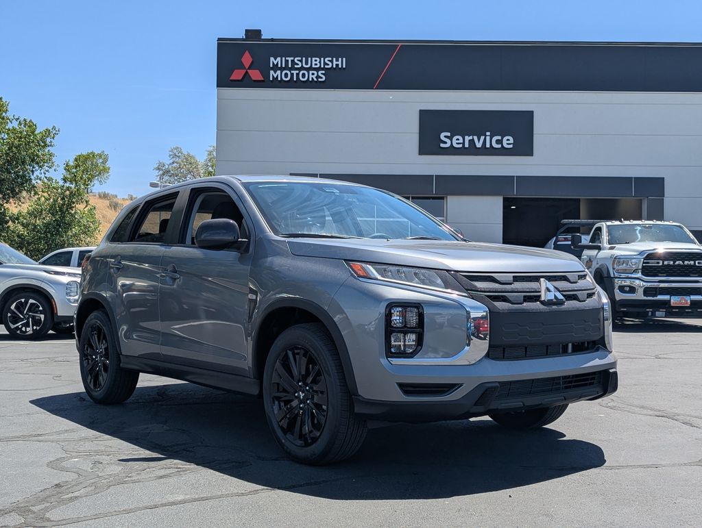 2026 Mitsubishi Outlander Sport LE