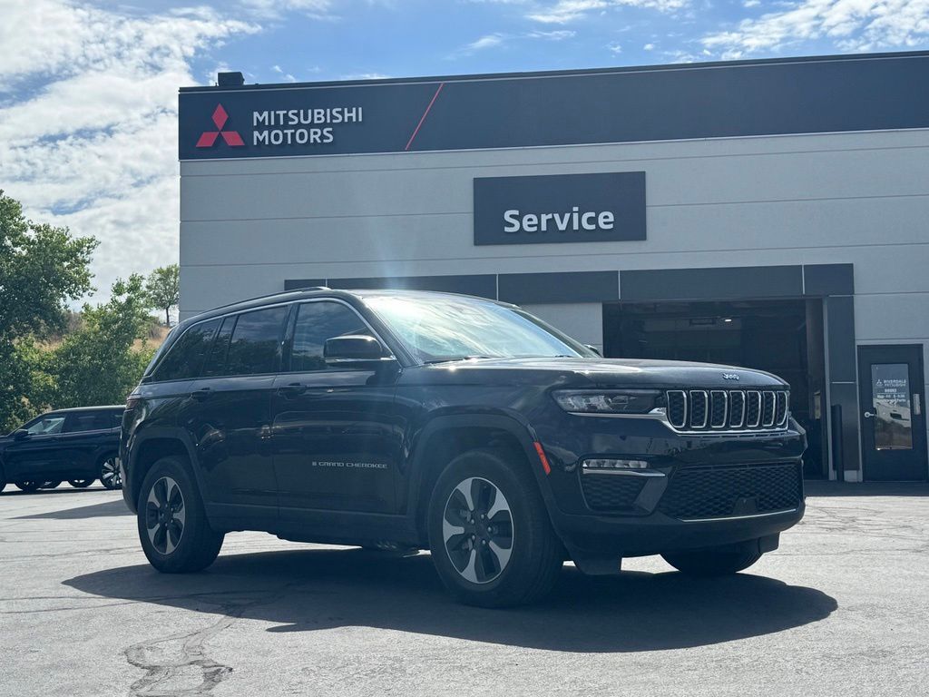 2024 Jeep Grand Cherokee 4xe Base SUV
