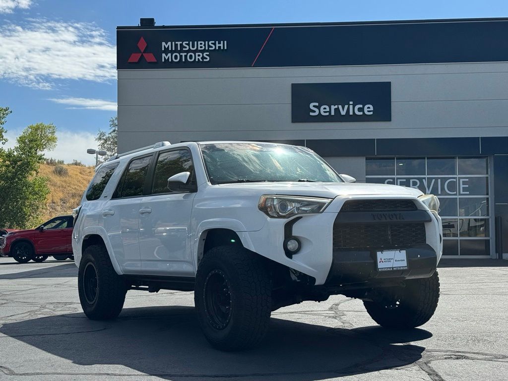 2014 Toyota 4Runner SR5