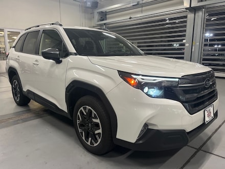 2025 Subaru Forester Premium SUV