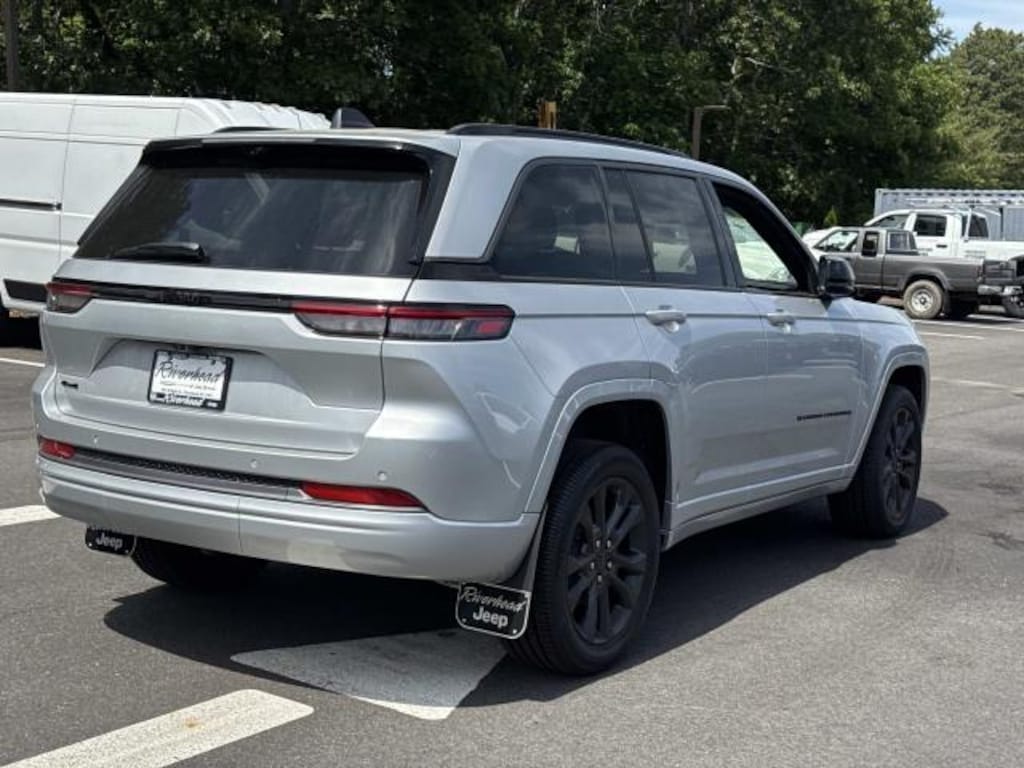 New 2026 Jeep Grand Cherokee Limited Reserve 4x4 Sport Utility