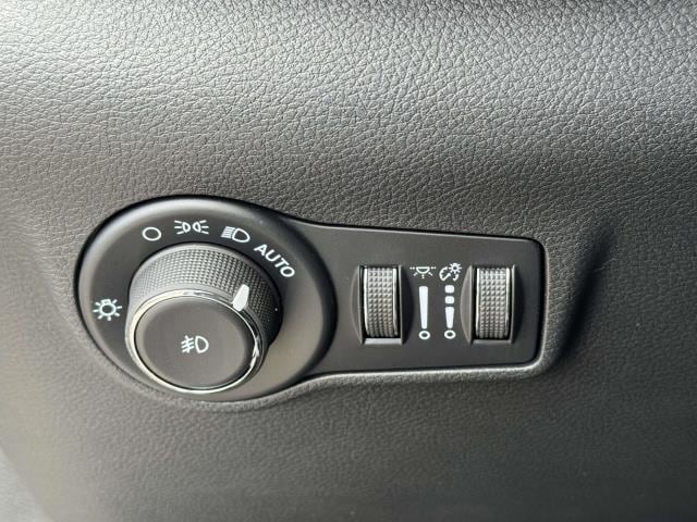 2026 Jeep Compass Latitude Altitude - Photo 15