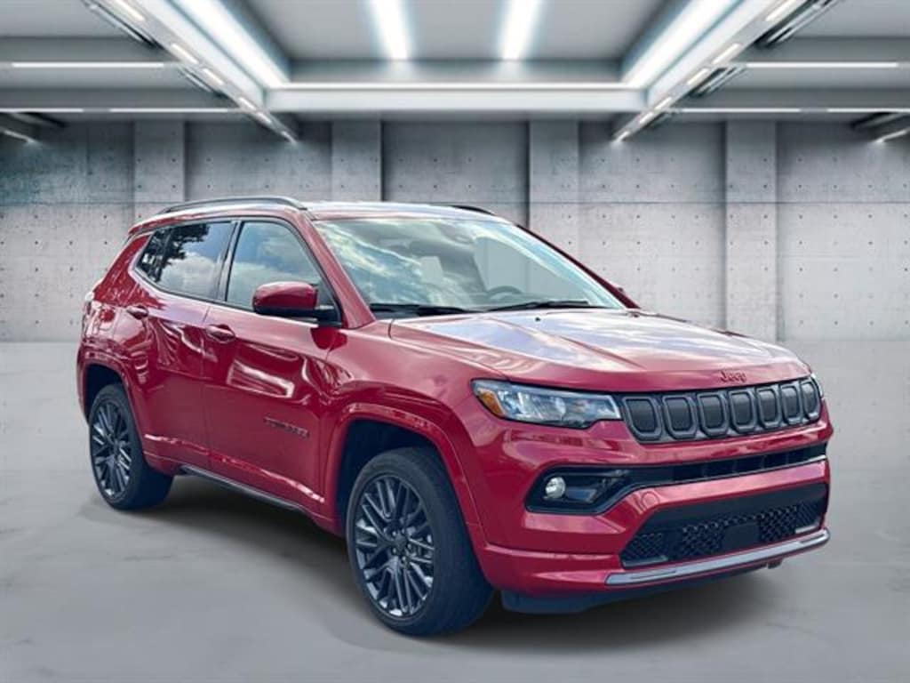 Used 2022 Jeep Compass (Red) Edition