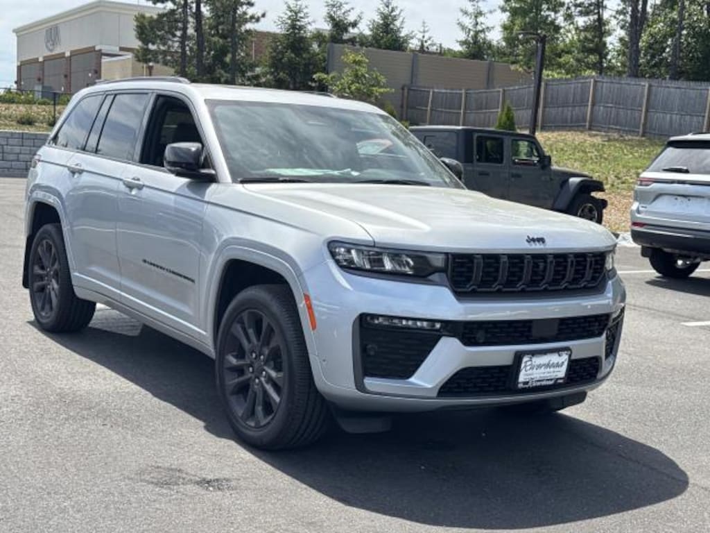 New 2026 Jeep Grand Cherokee Limited Reserve 4x4 Sport Utility