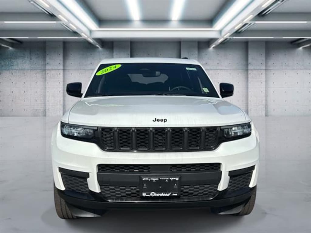 Used 2024 Jeep Grand Cherokee L Altitude