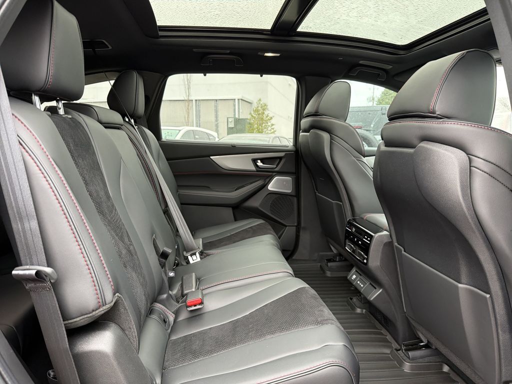 2026 Acura MDX A-Spec Package - Photo 18