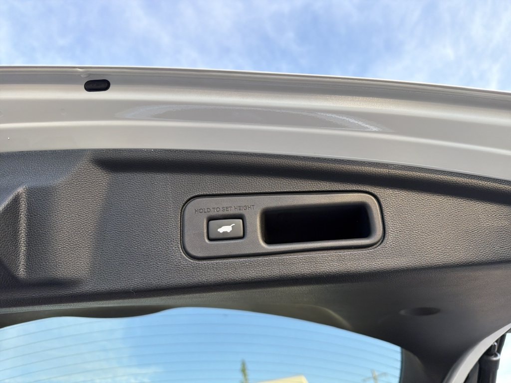 2026 Acura MDX Technology Package - Photo 15