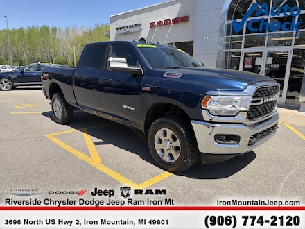 2022 Ram 2500 Big Horn Truck Crew Cab
