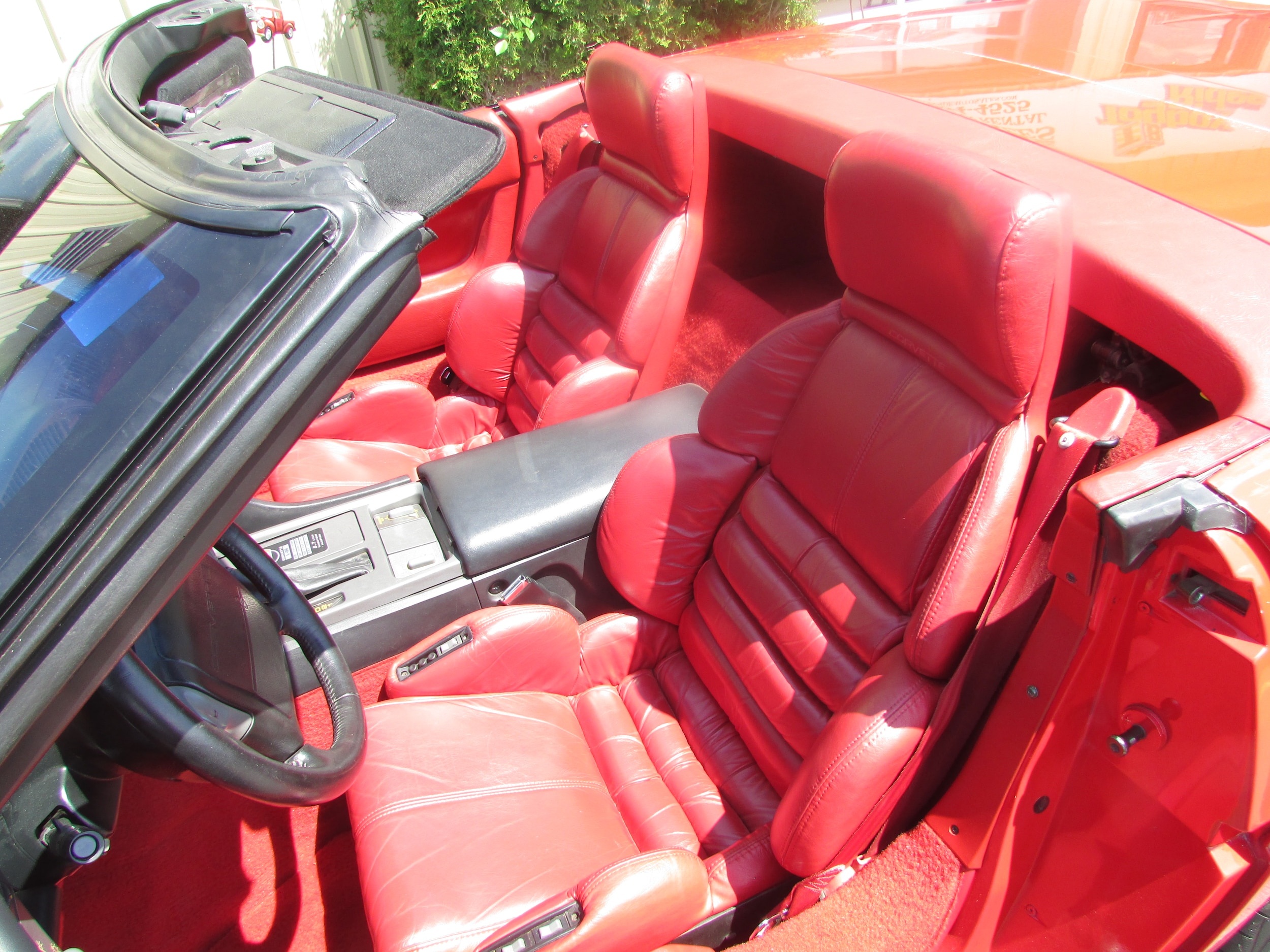 1990 Chevrolet Corvette - Photo 8