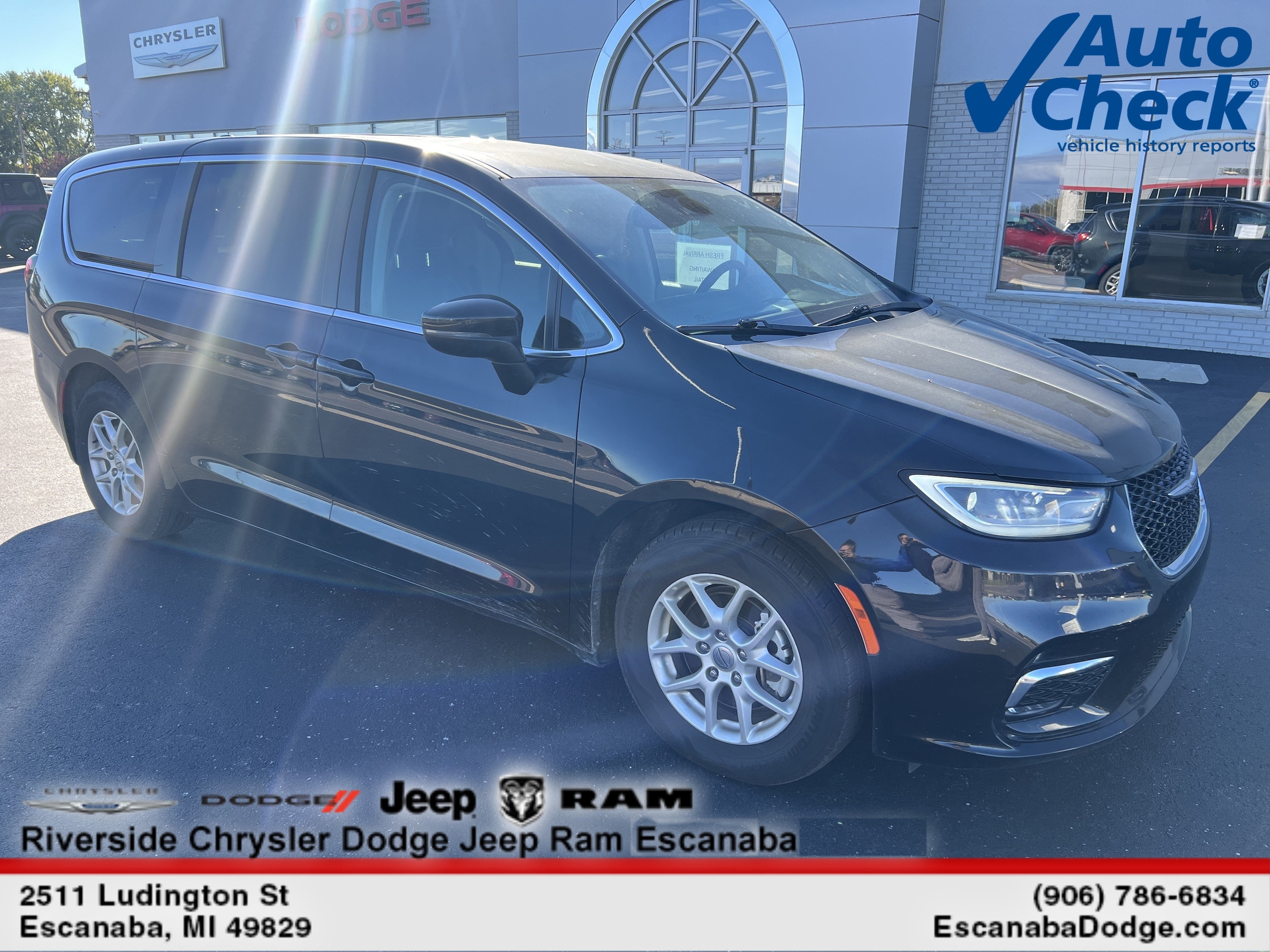 2023 Chrysler Pacifica Touring L
