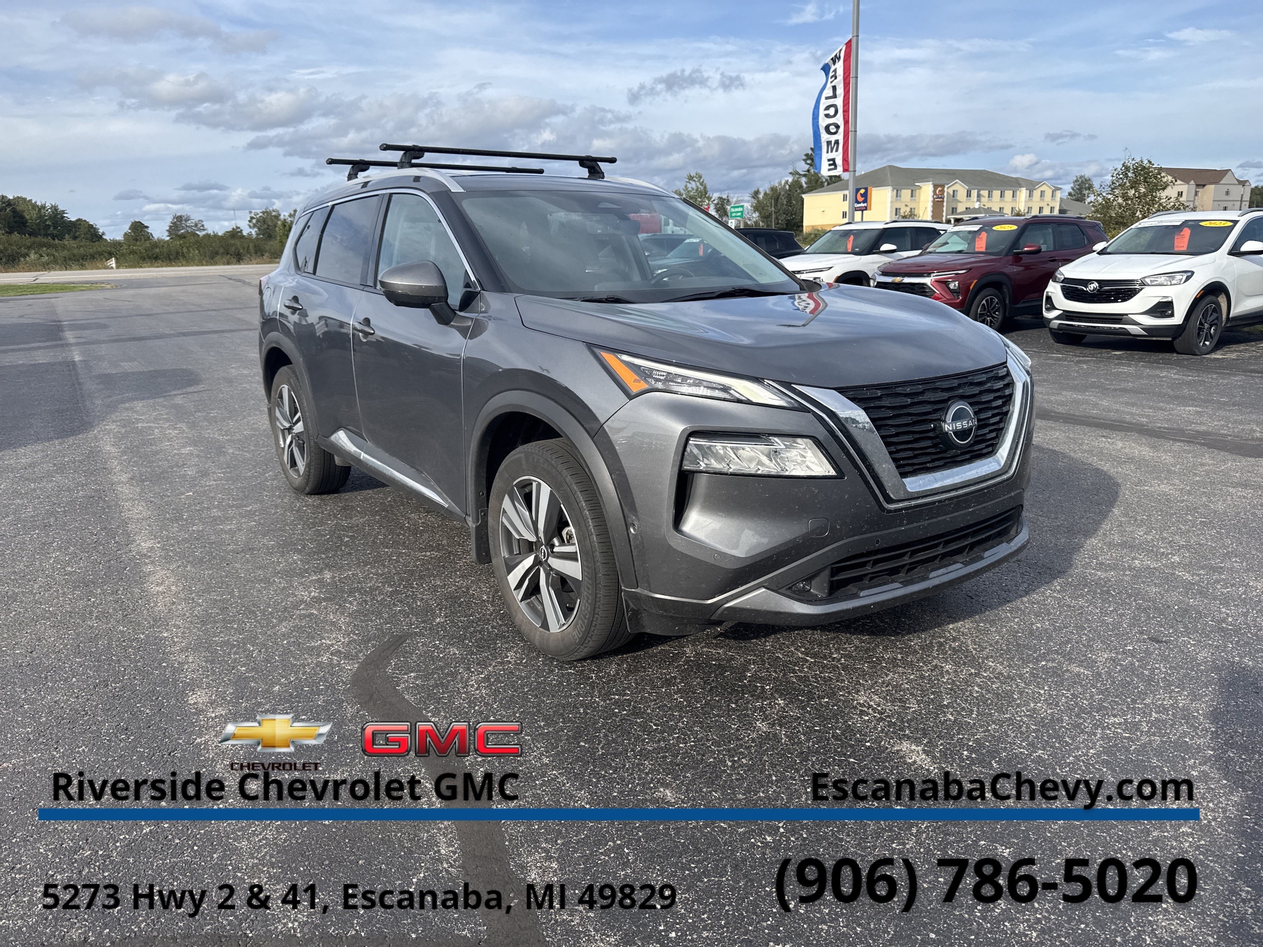 2022 Nissan Rogue SL