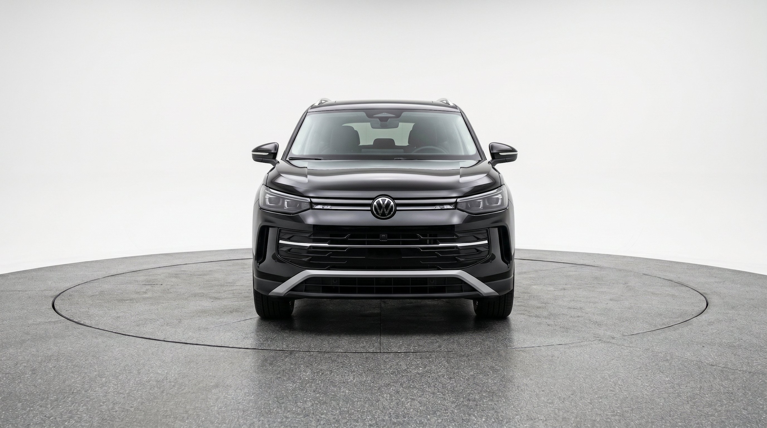 Thumbnail: 2026 Volkswagen Tiguan - 2