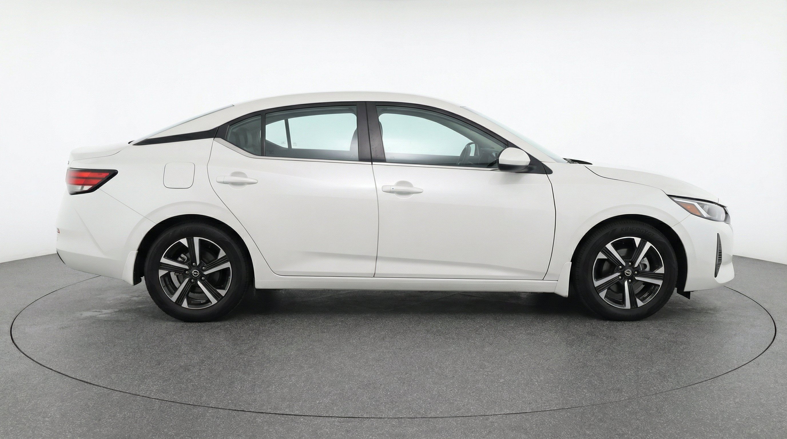 Thumbnail: 2025 Nissan Sentra - 10