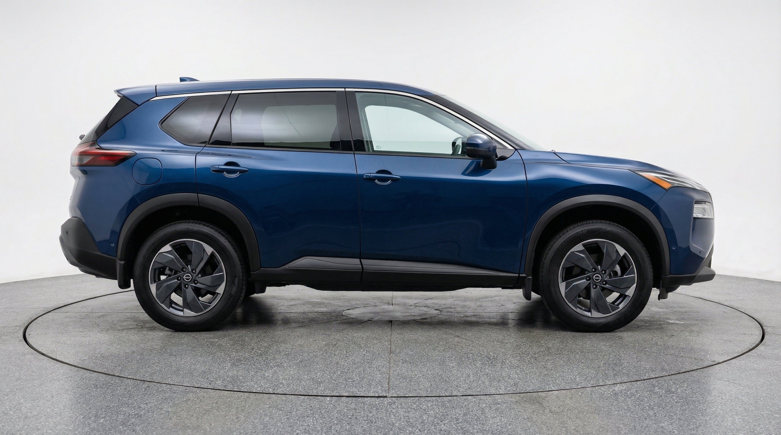 Thumbnail: 2025 Nissan Rogue - 10