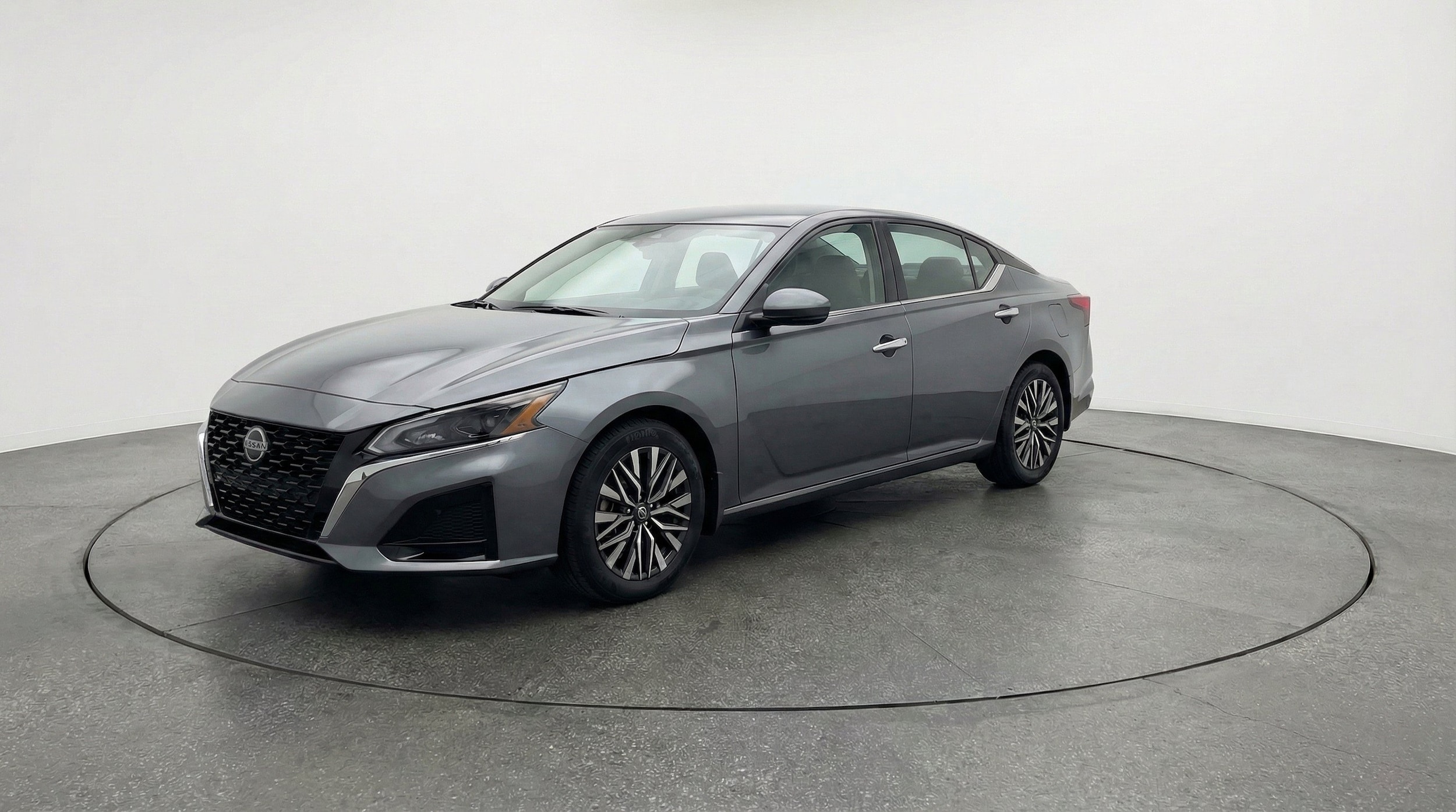 Thumbnail: 2025 Nissan Altima - 3