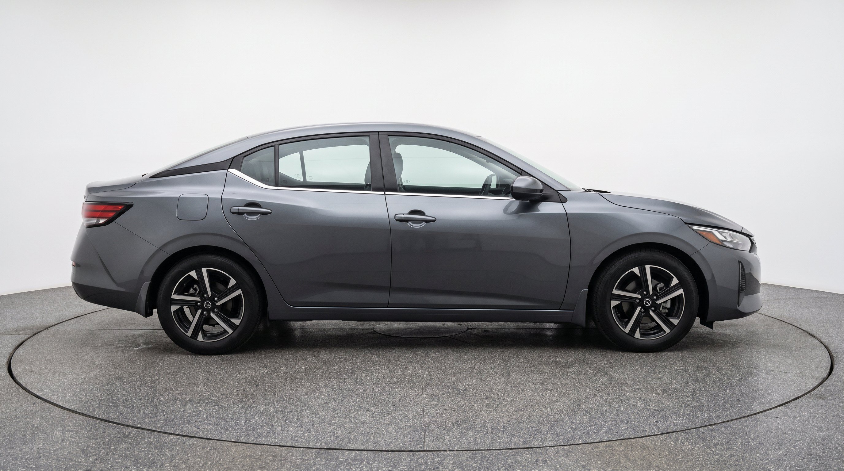 Thumbnail: 2025 Nissan Sentra - 10