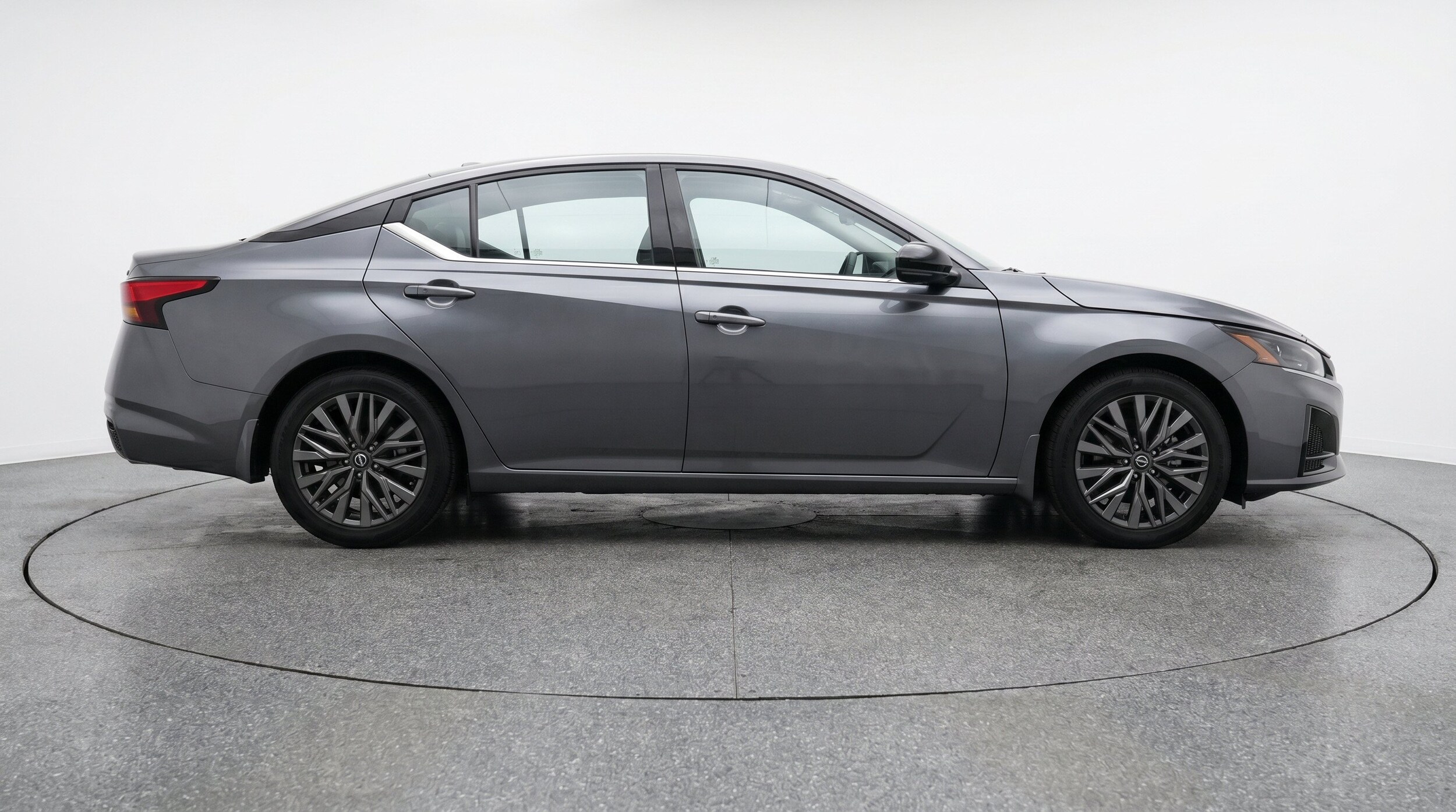 Thumbnail: 2025 Nissan Altima - 10