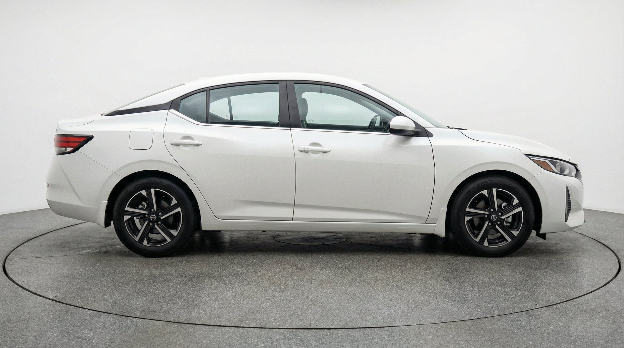 Thumbnail: 2025 Nissan Sentra - 11