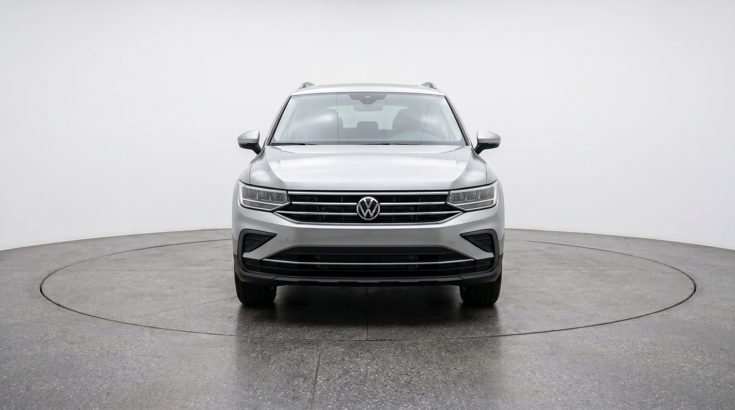 Thumbnail: 2026 Volkswagen Tiguan - 2