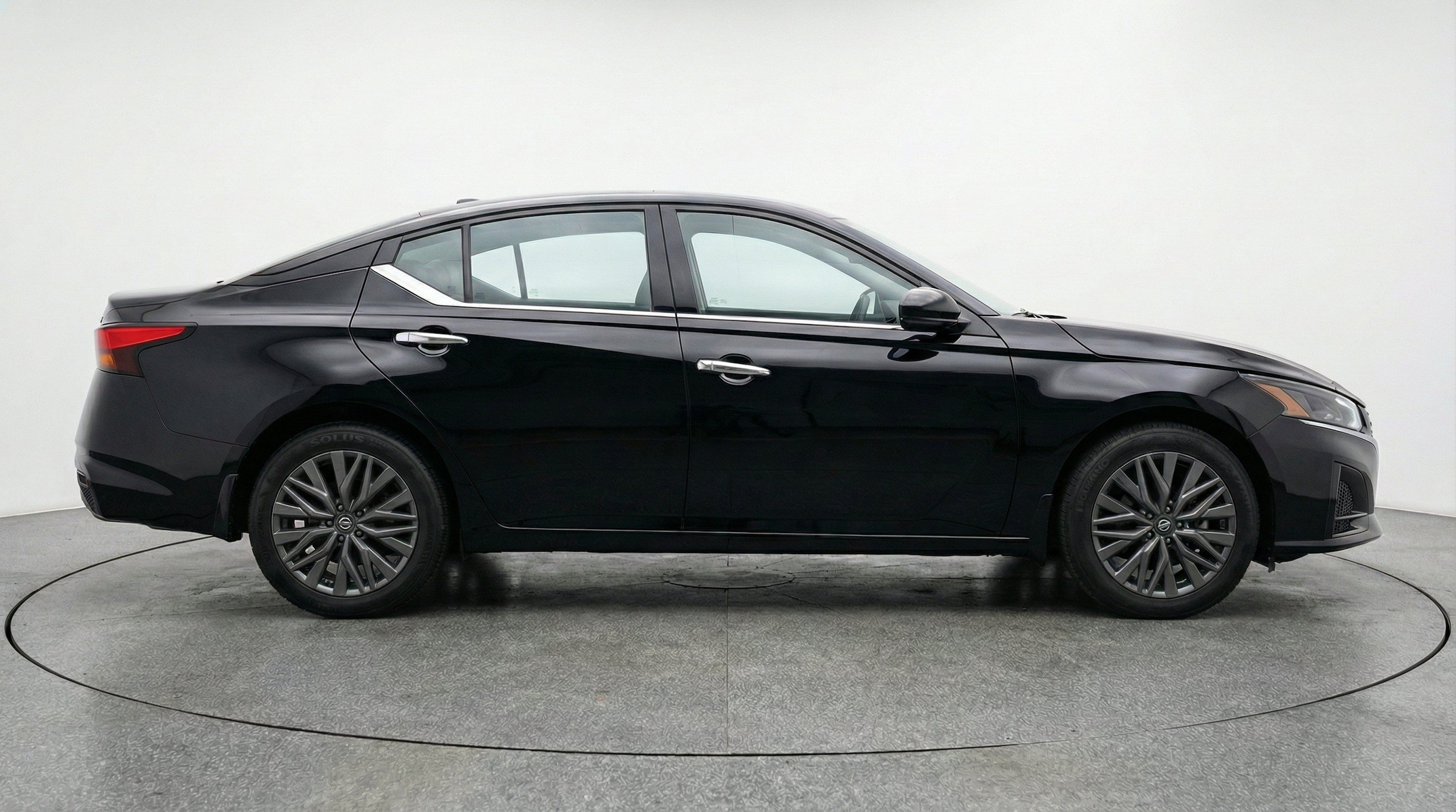 Thumbnail: 2025 Nissan Altima - 11