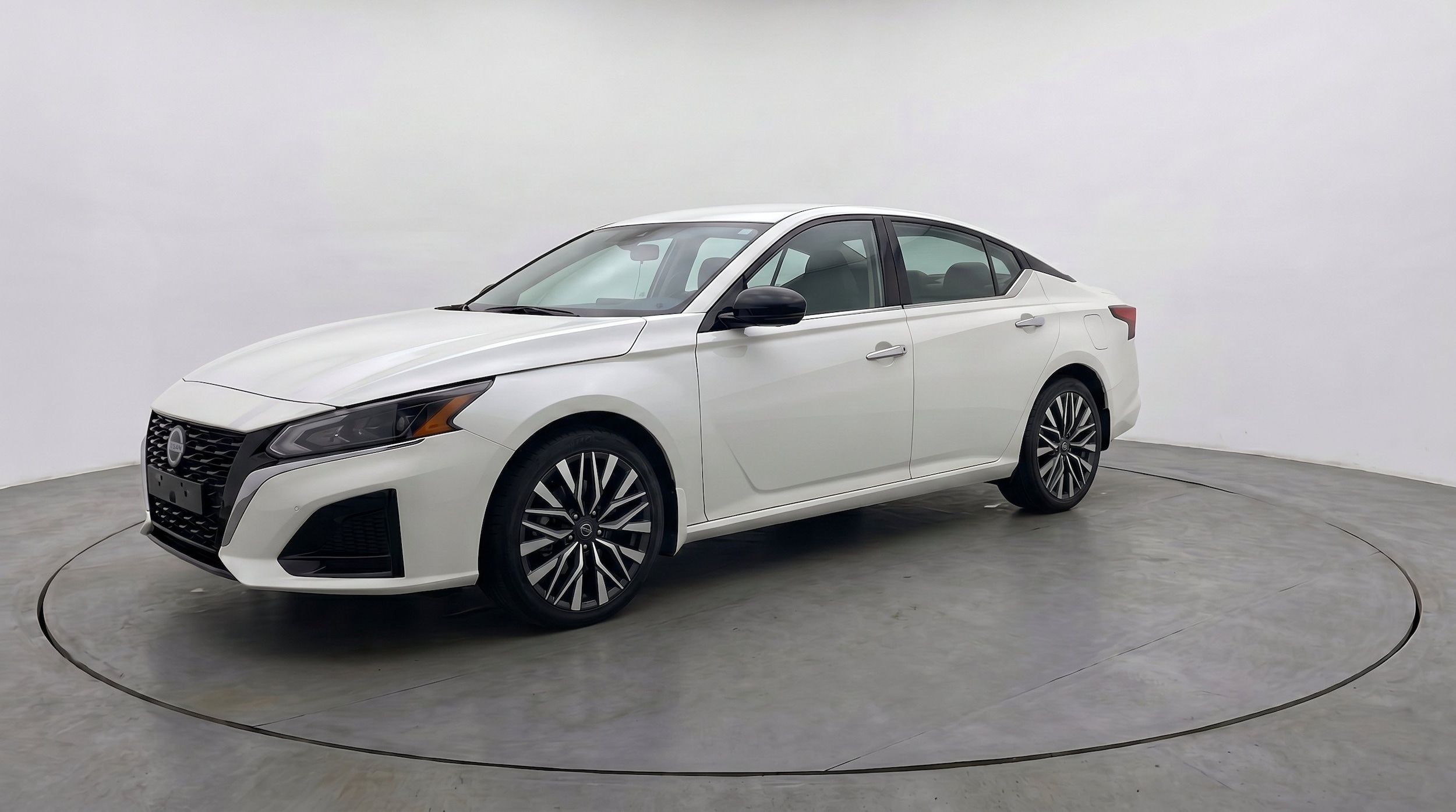 Thumbnail: 2025 Nissan Altima - 3