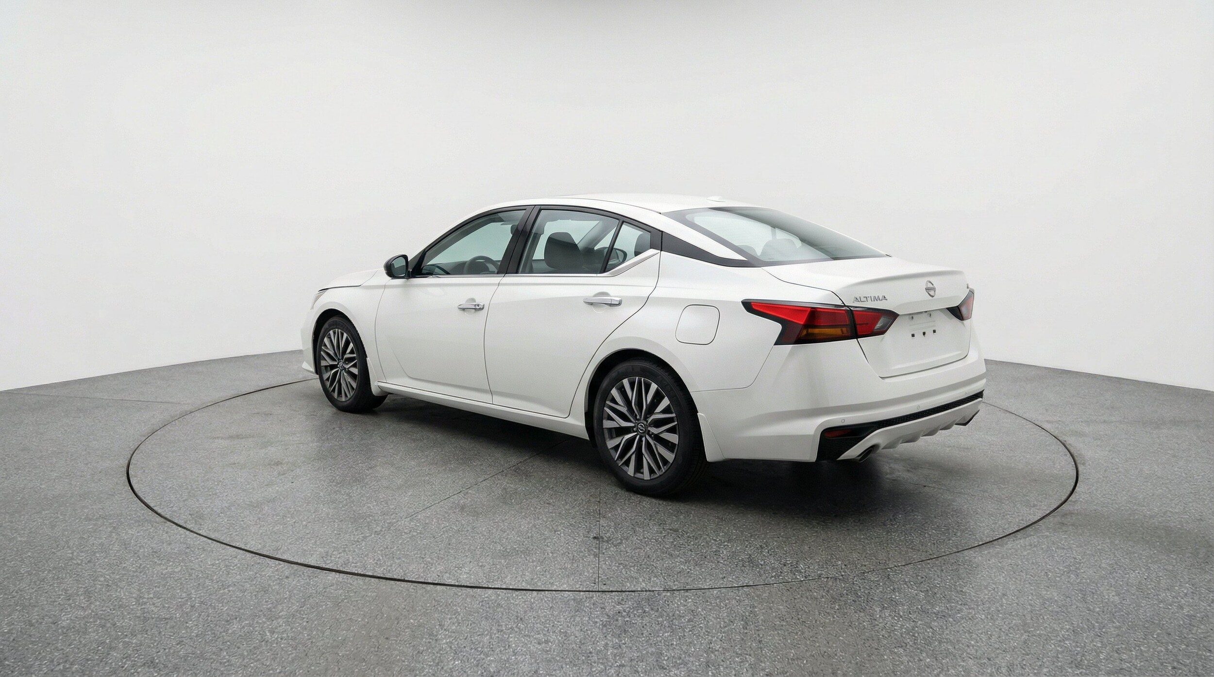 Thumbnail: 2025 Nissan Altima - 6