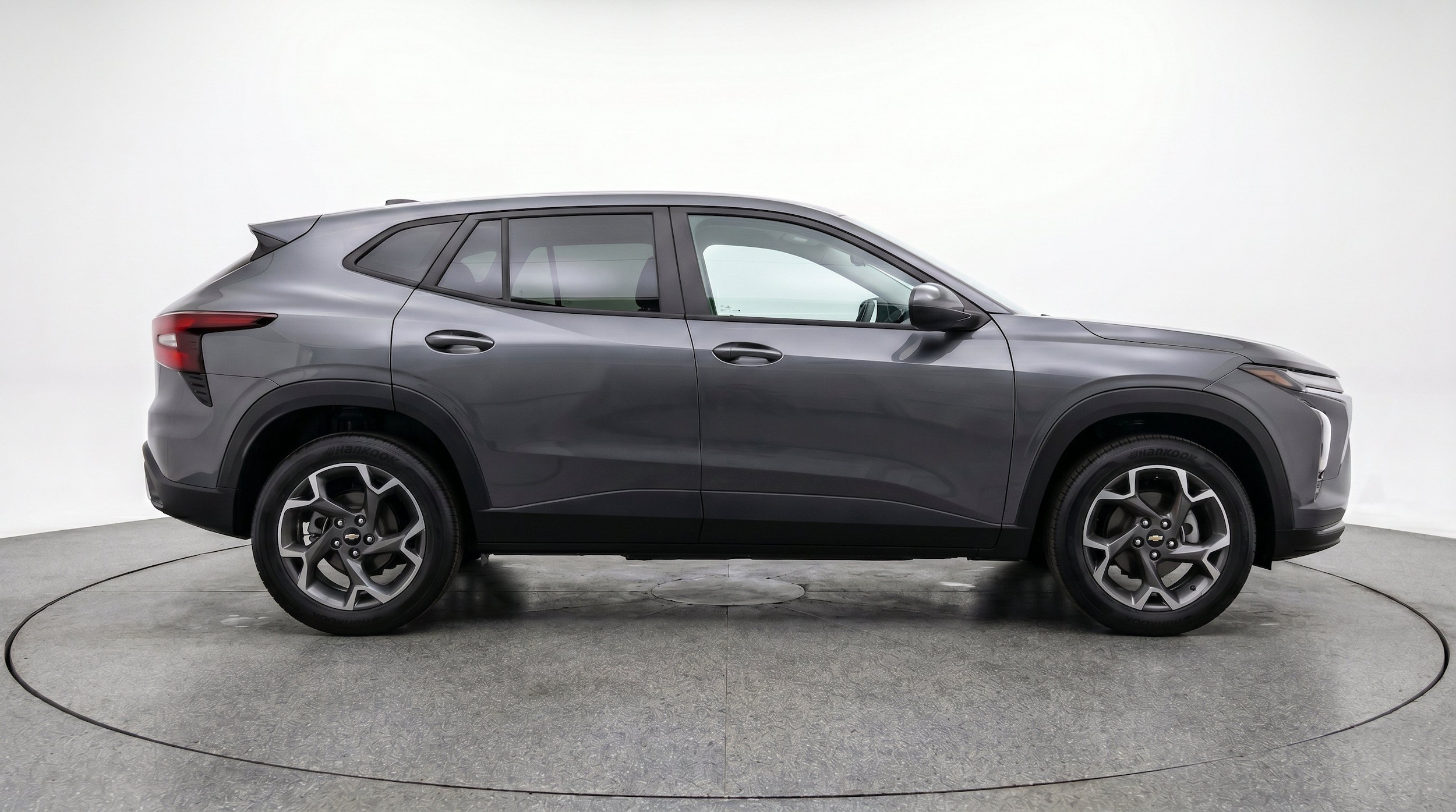 Thumbnail: 2025 Chevrolet Trax - 10