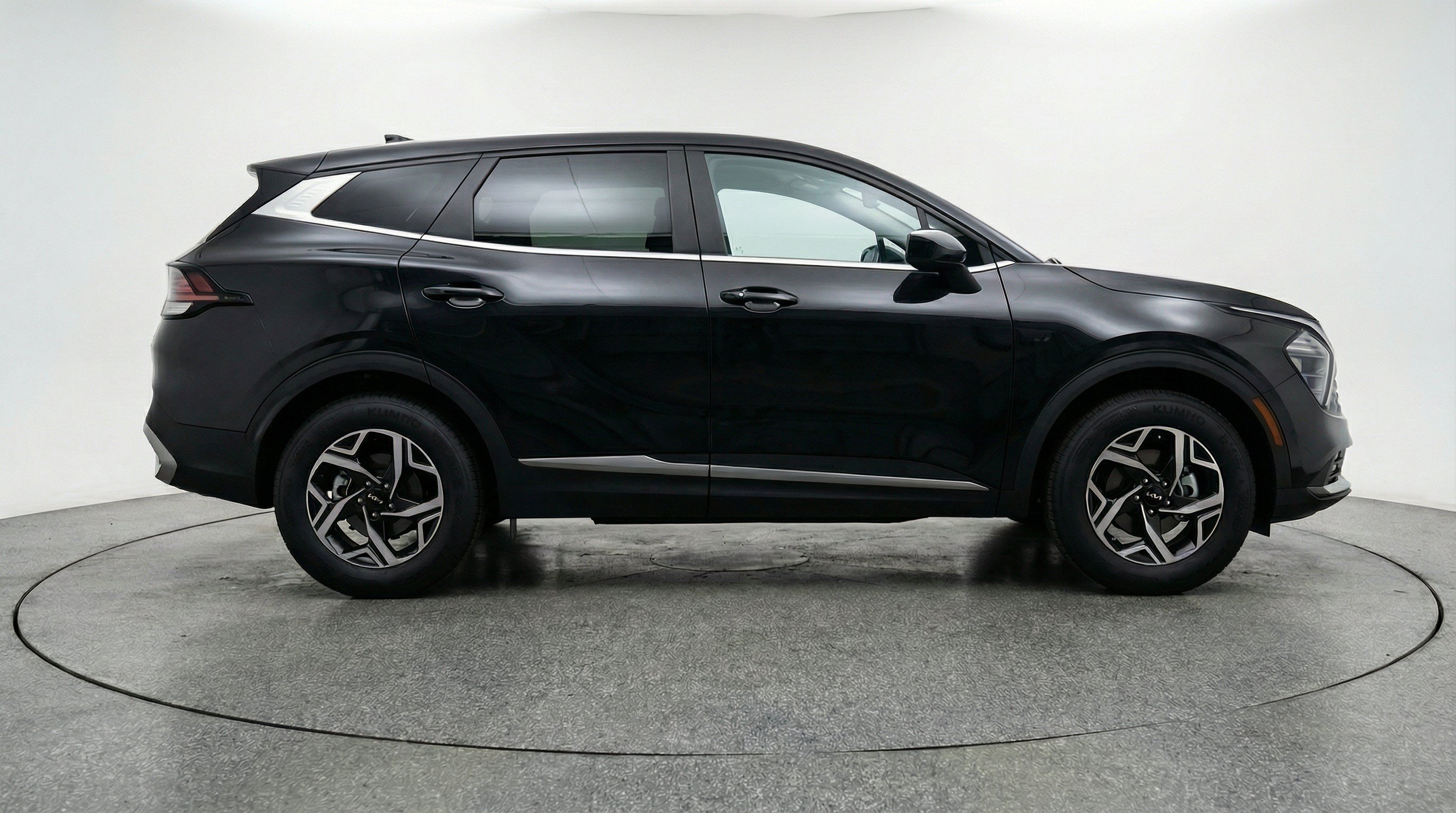 Thumbnail: 2025 Kia Sportage - 11