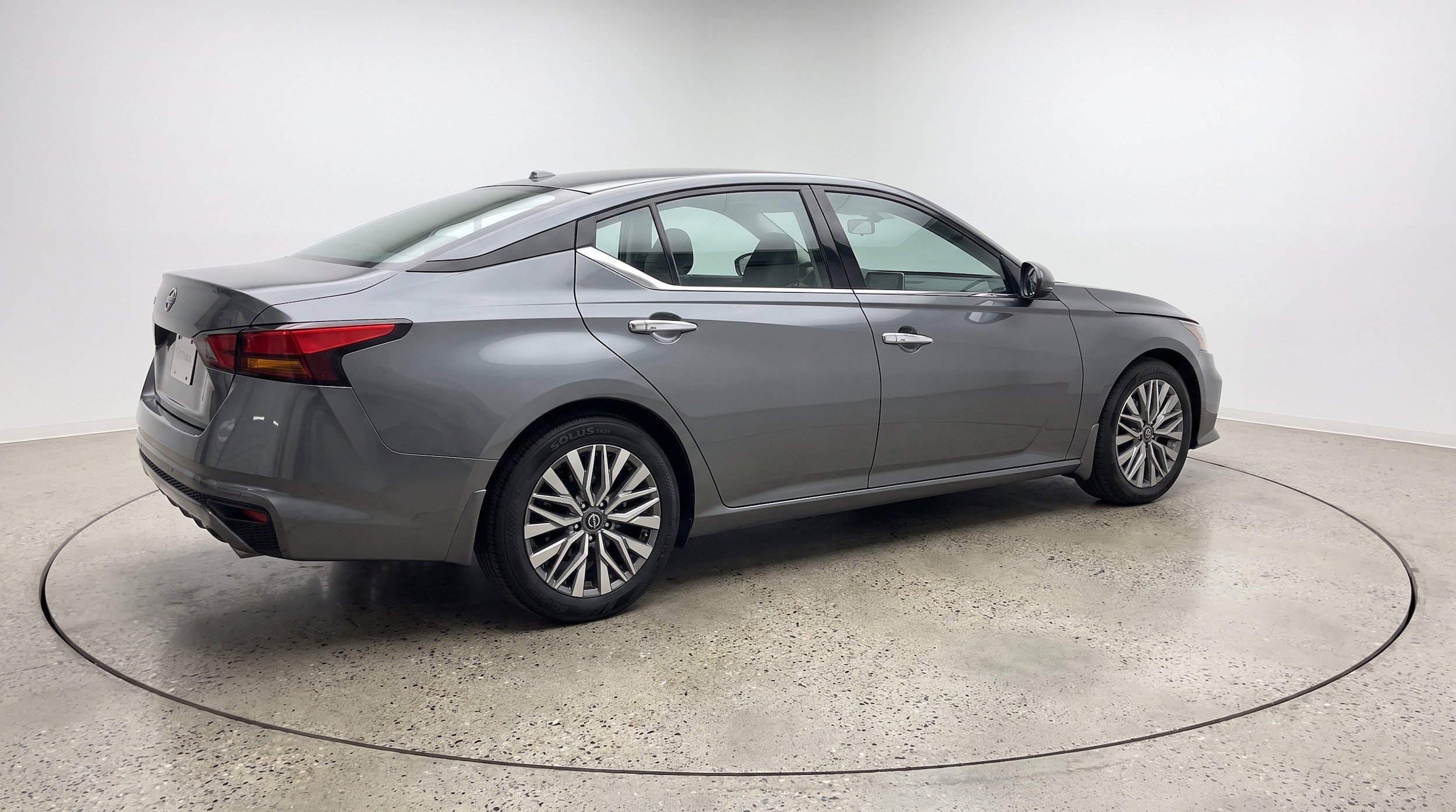 Thumbnail: 2025 Nissan Altima - 9