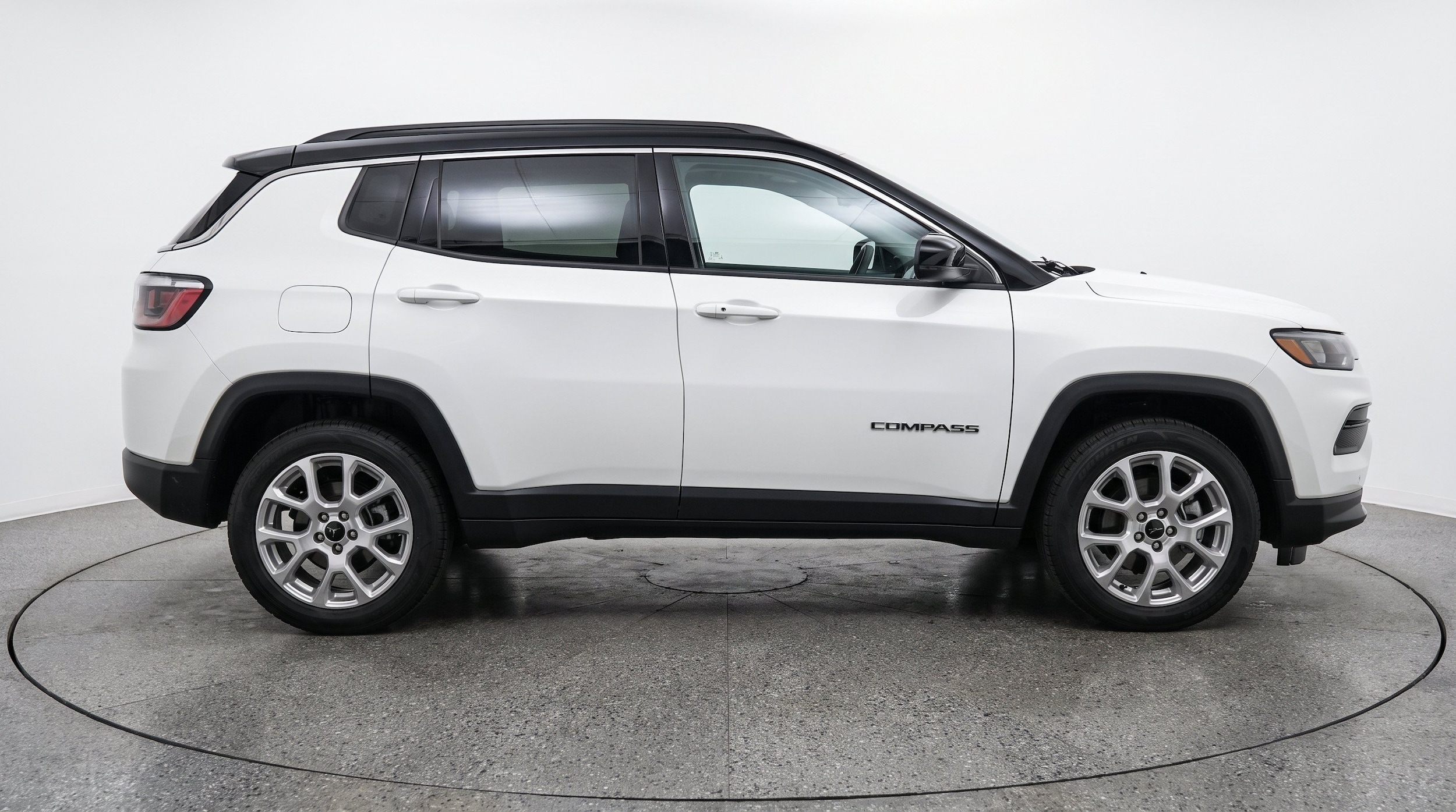 Thumbnail: 2025 Jeep Compass - 10