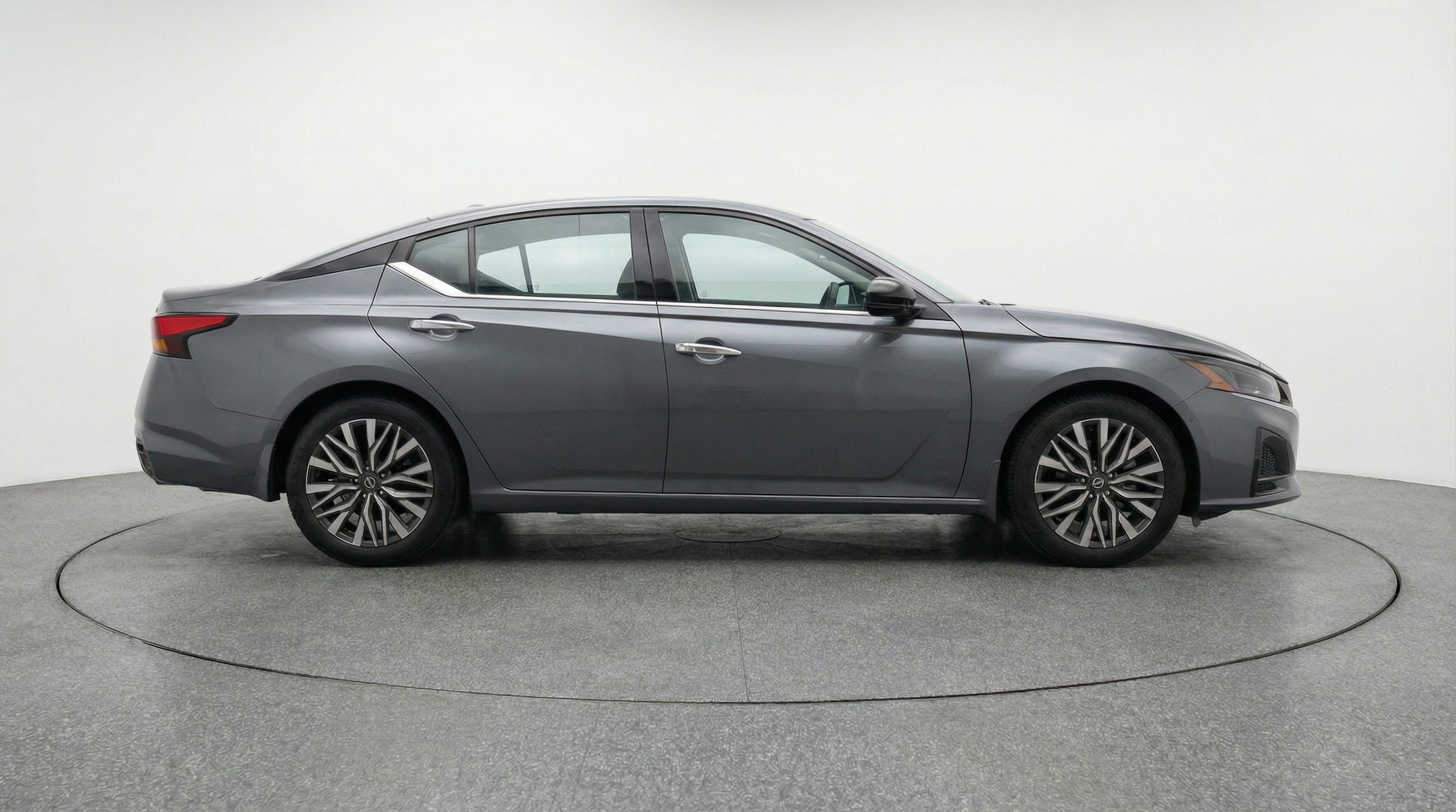 Thumbnail: 2025 Nissan Altima - 10