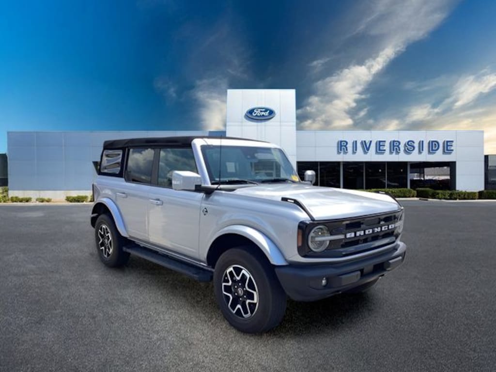 Used 2021 Ford Bronco Outer Banks SUV
