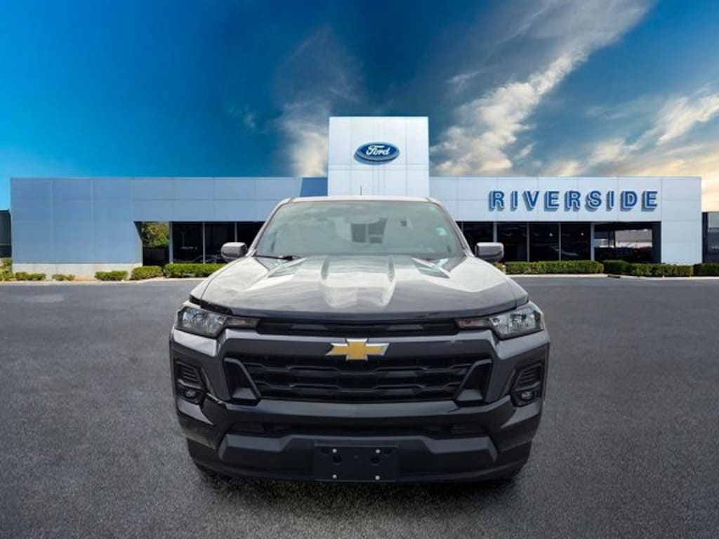 Used 2024 Chevrolet Colorado LT Truck Crew Cab