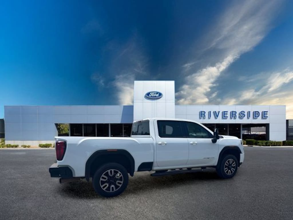 Used 2023 GMC Sierra 2500 HD AT4 Truck Crew Cab