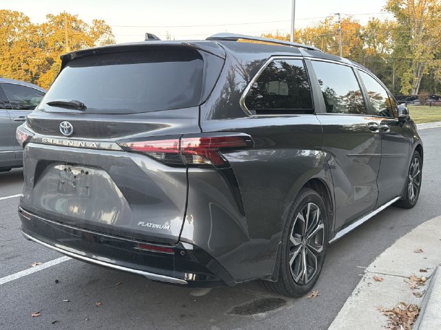 Used 2025 Toyota Sienna Platinum Minivan/Van