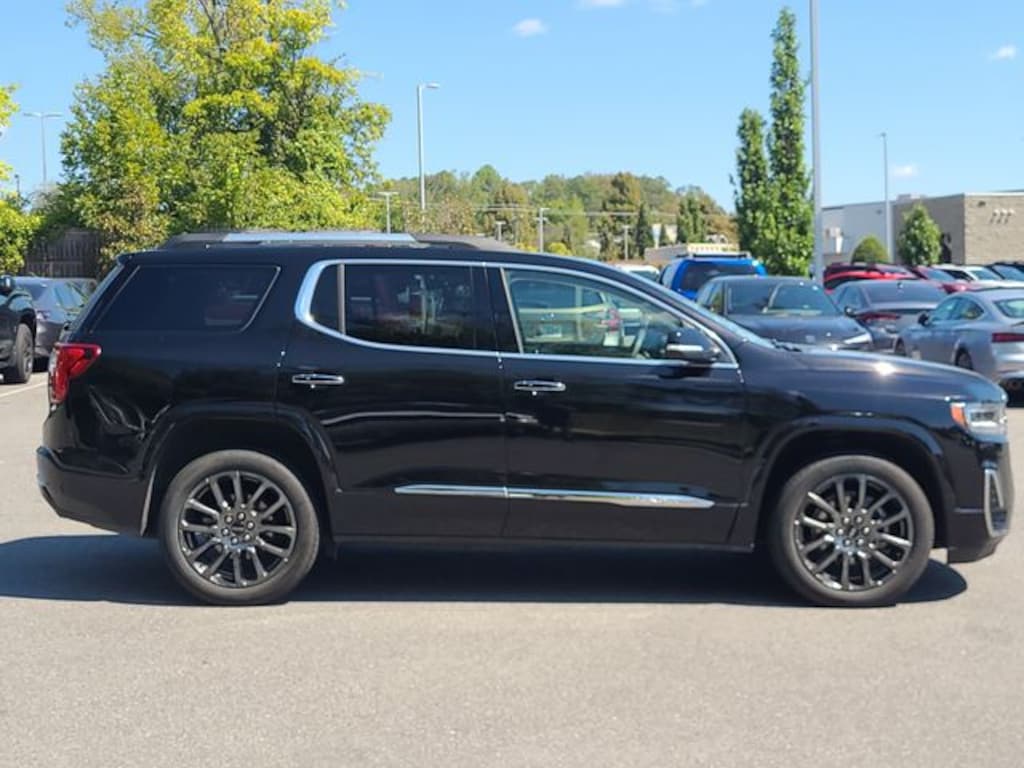 Used 2023 GMC Acadia Denali SUV
