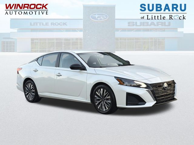 2025 Nissan Altima