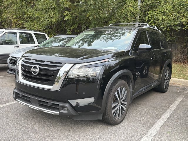 Used 2022 Nissan Pathfinder Platinum SUV