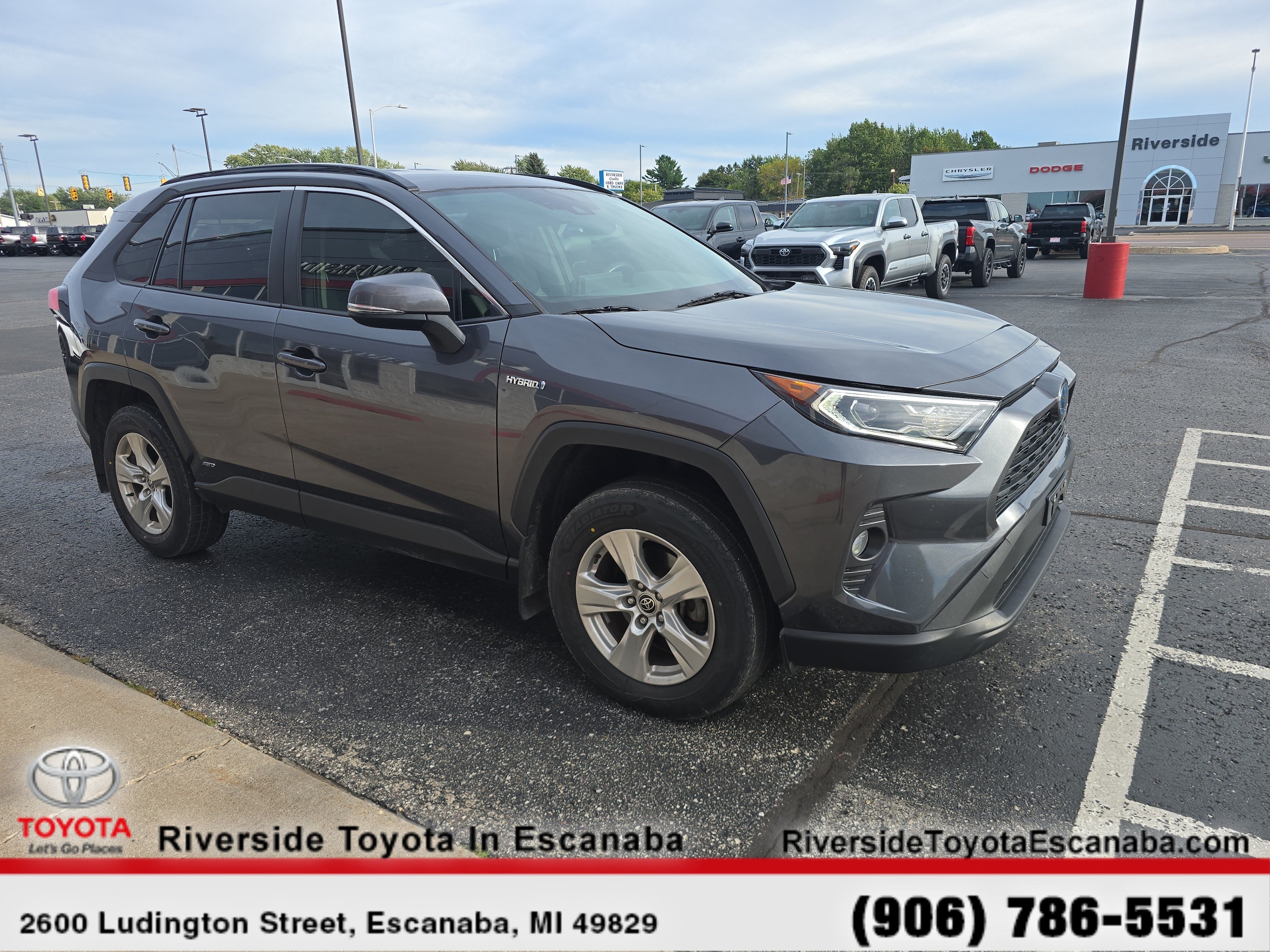 2021 Toyota RAV4 XLE