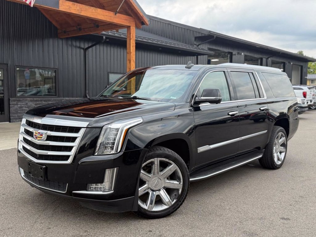 2016 Cadillac Escalade ESV Luxury