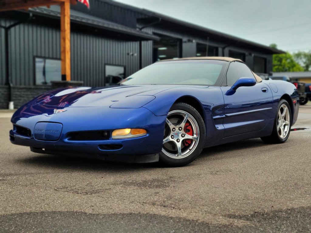 2004 Chevrolet Corvette Base
