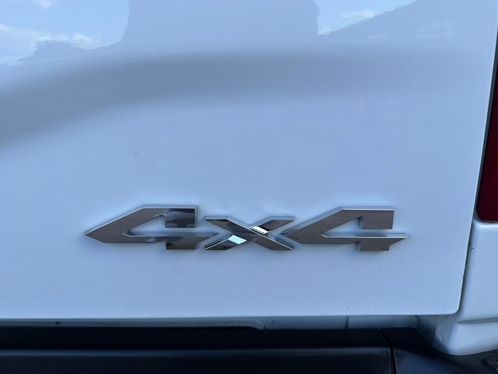 2022 RAM Ram 3500 Pickup Tradesman - Photo 17