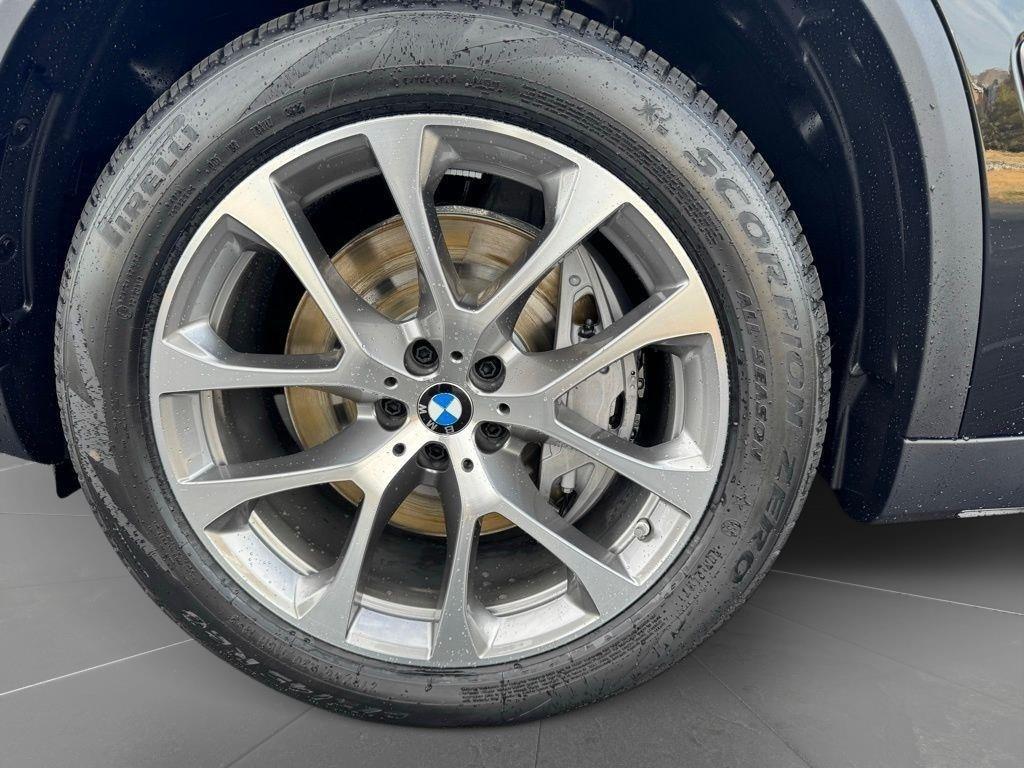 2026 BMW X5 50e - Photo 12