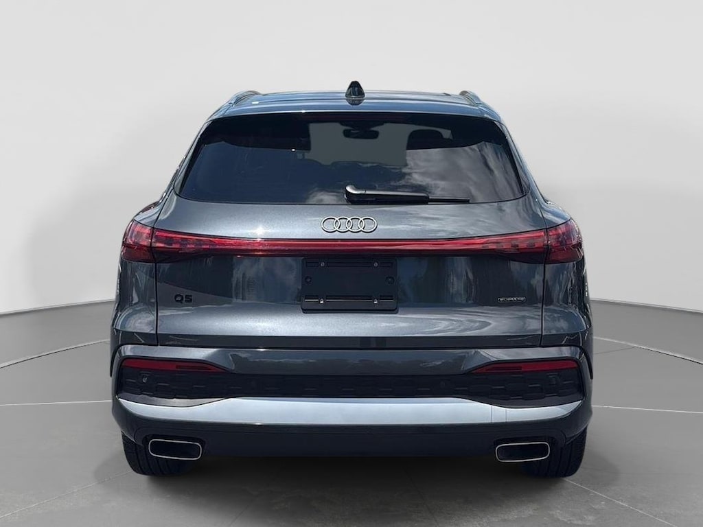 Used 2025 Audi Q5 2.0T Premium