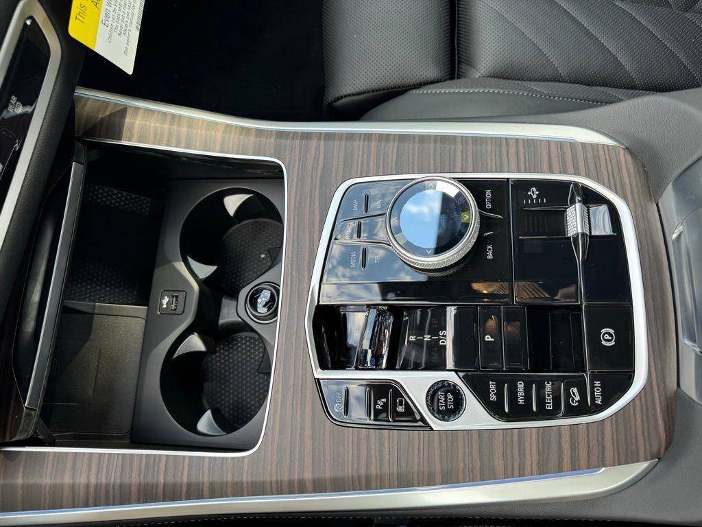 2026 BMW X5 50e - Photo 19