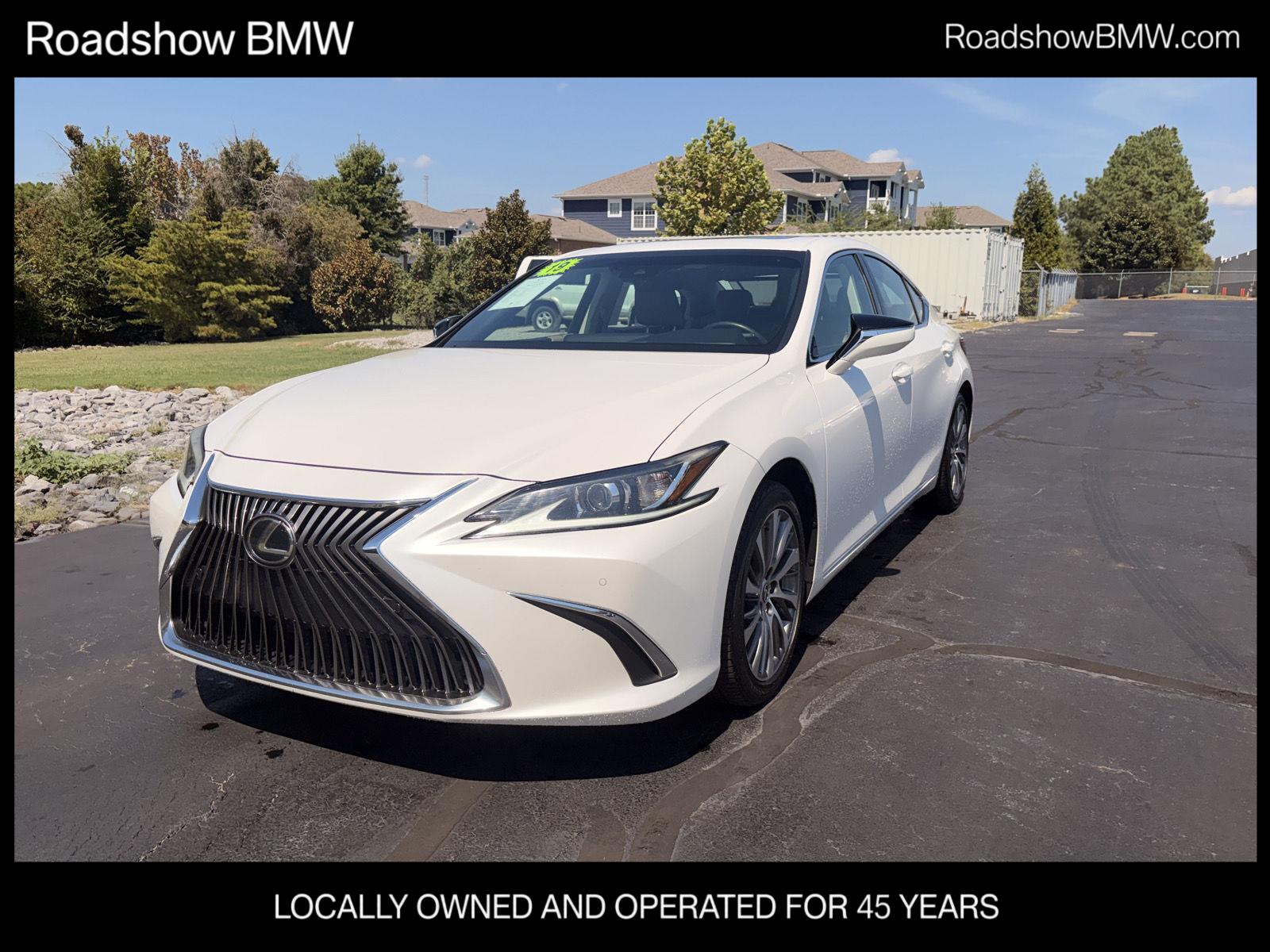2019 Lexus ES