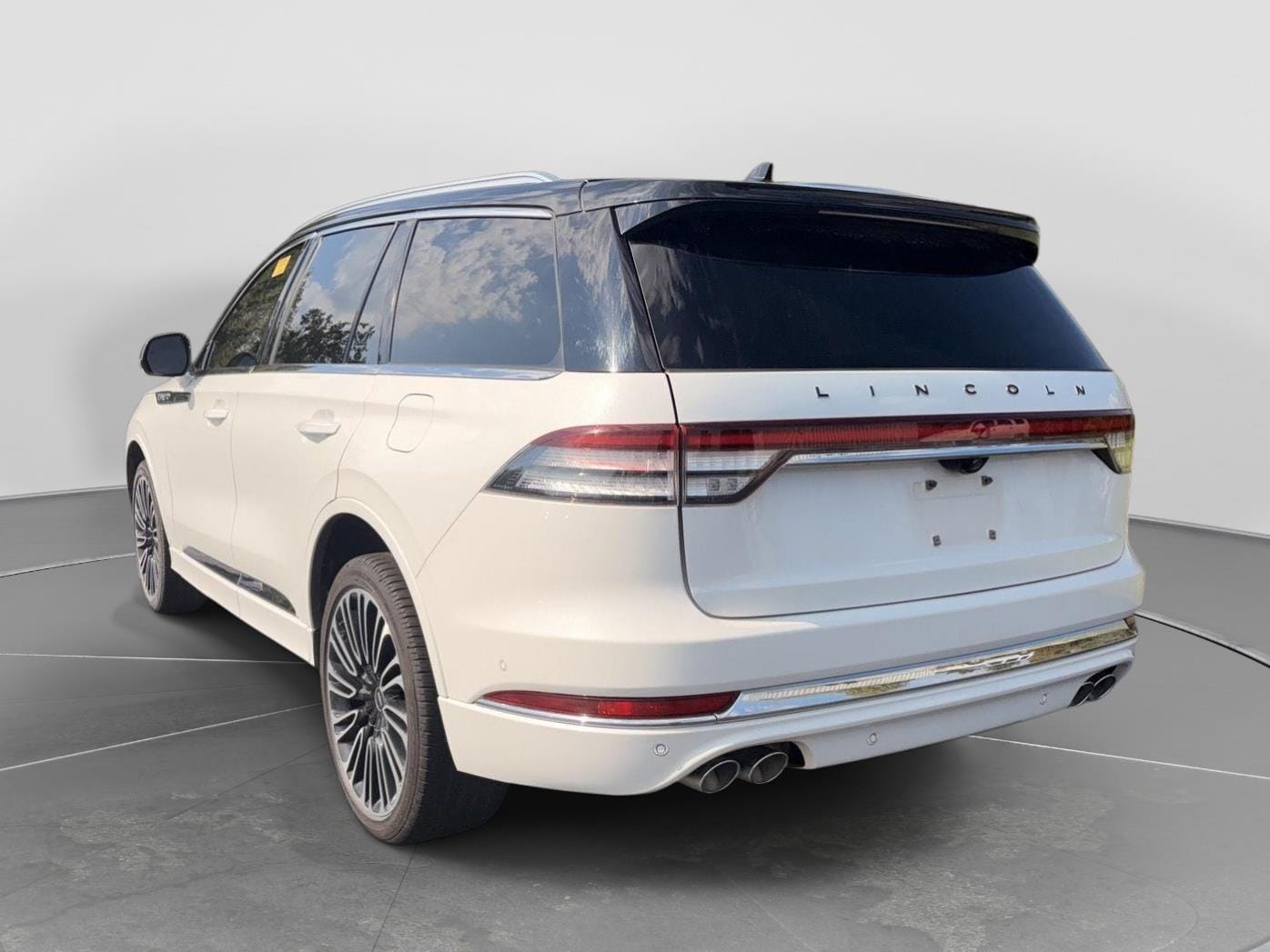 5LM5J9XC0PGL24261